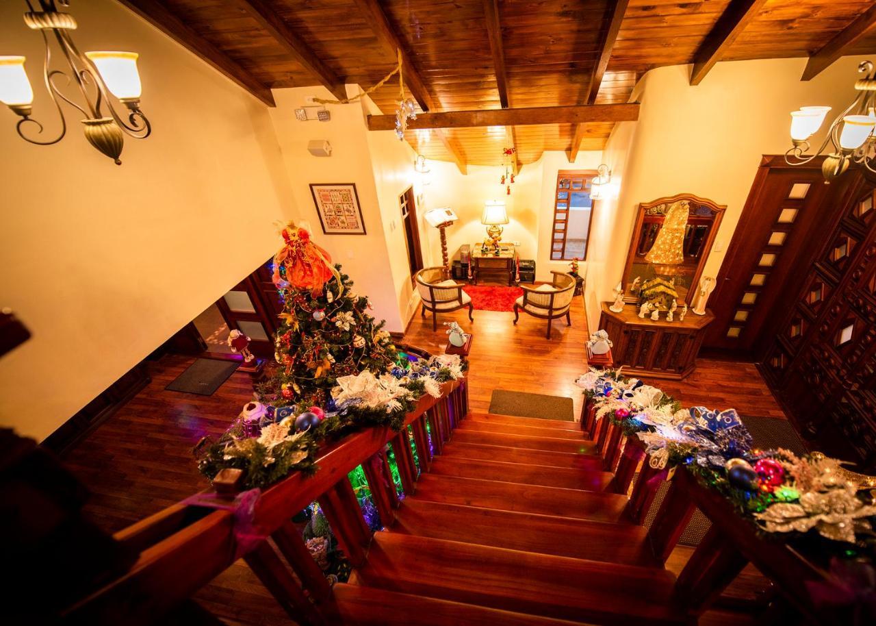 Hostal Dulce Hogar Латакунга Экстерьер фото