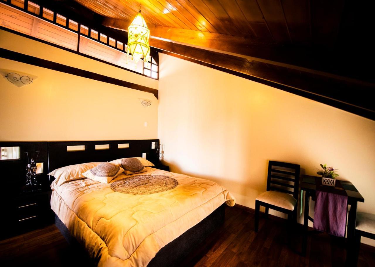 Hostal Dulce Hogar Латакунга Экстерьер фото