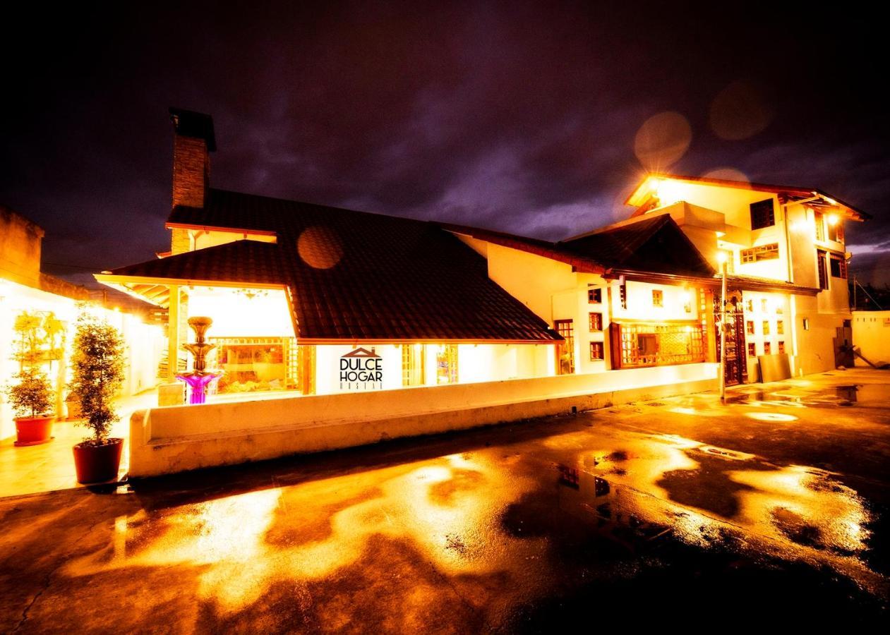 Hostal Dulce Hogar Латакунга Экстерьер фото